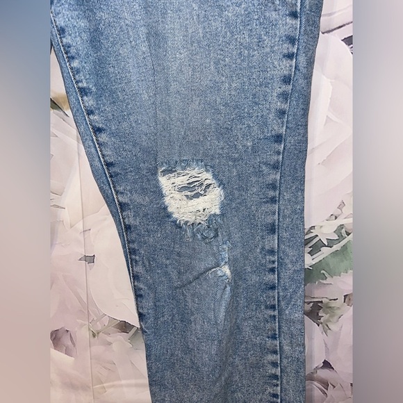 Blank NYC The Madison Crop Jeans Womens SZ 31 High Rise Distressed Button Fly - Picture 3 of 8